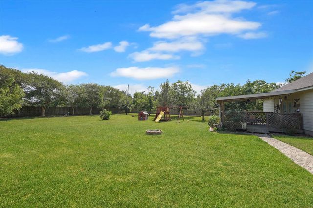 2203 Red Bird Lane, Pattison, TX 77423