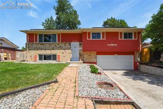 6734 Mission Road, Colorado Springs, CO 80915