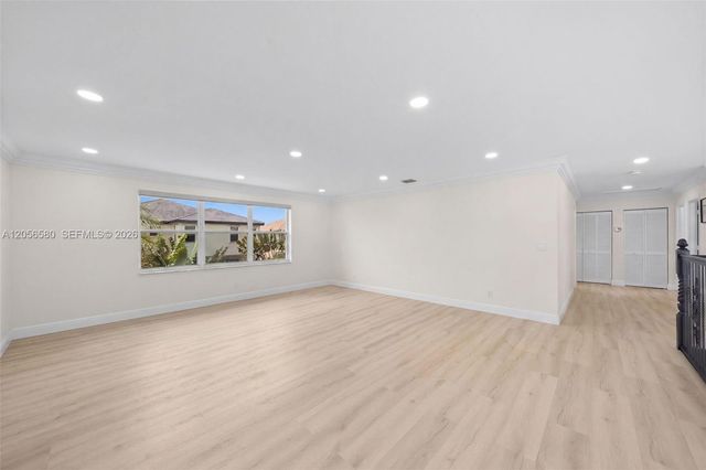 16512 SW 18th St, Miramar, FL 33027