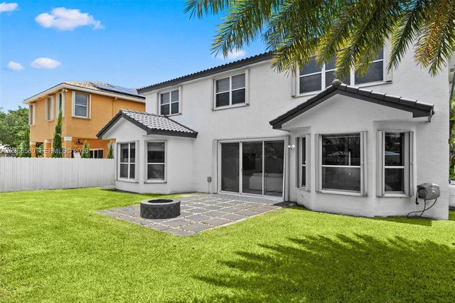 16512 SW 18th St, Miramar, FL 33027
