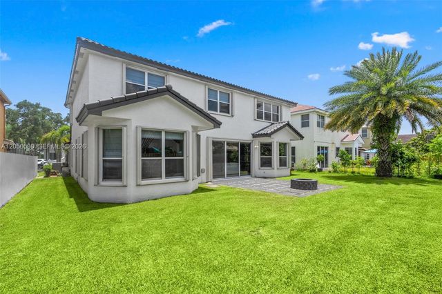 16512 SW 18th St, Miramar, FL 33027
