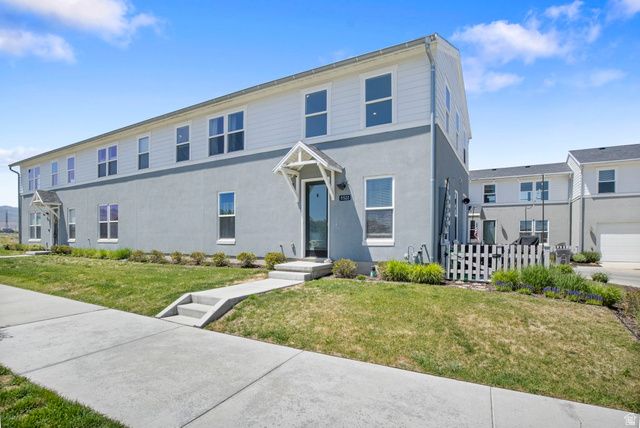 5522 W BURNTSIDE AVE, South Jordan, UT 84009