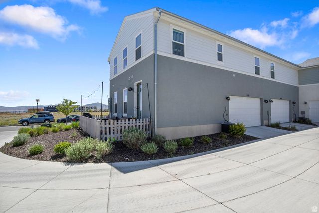 5522 W BURNTSIDE AVE, South Jordan, UT 84009