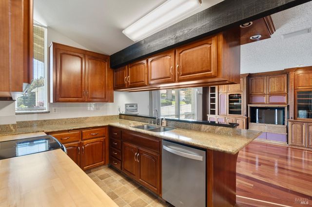 116 Silverview Ct, Vallejo, CA 94591