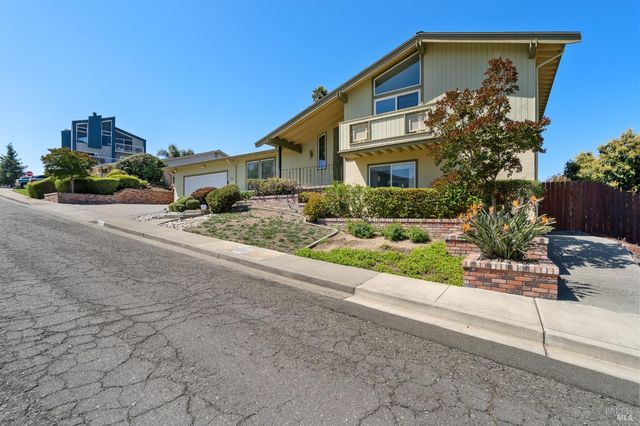 116 Silverview Ct, Vallejo, CA 94591