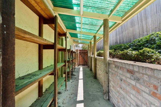 116 Silverview Ct, Vallejo, CA 94591