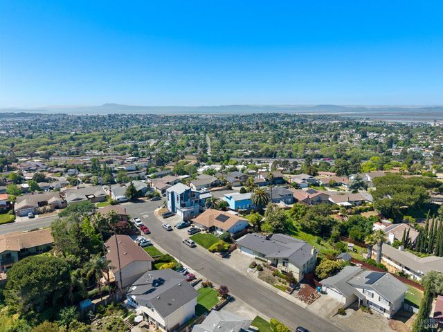 116 Silverview Ct, Vallejo, CA 94591
