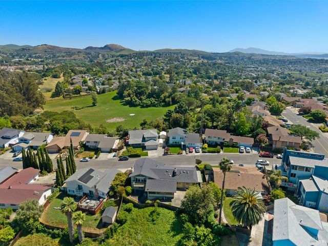 116 Silverview Ct, Vallejo, CA 94591