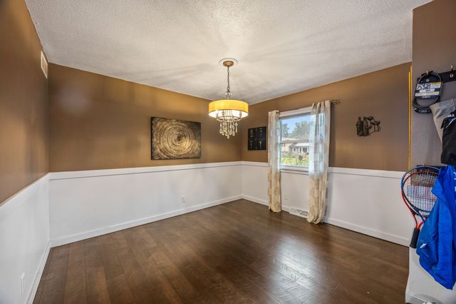 414 SE 6th Street, Ankeny, IA 50021