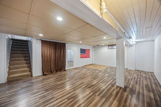 414 SE 6th Street, Ankeny, IA 50021
