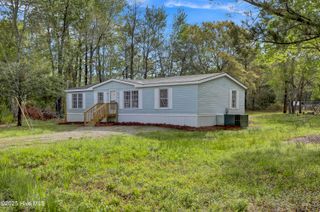 114 Deer Road, Hubert, NC 28539