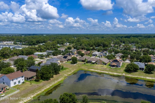 320 Wishing Well Circle SW, Palm Bay, FL 32908