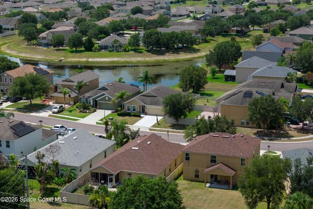 320 Wishing Well Circle SW, Palm Bay, FL 32908