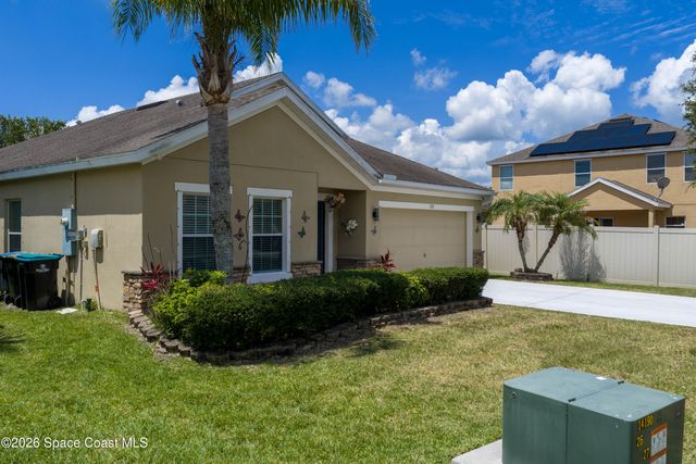 320 Wishing Well Circle SW, Palm Bay, FL 32908