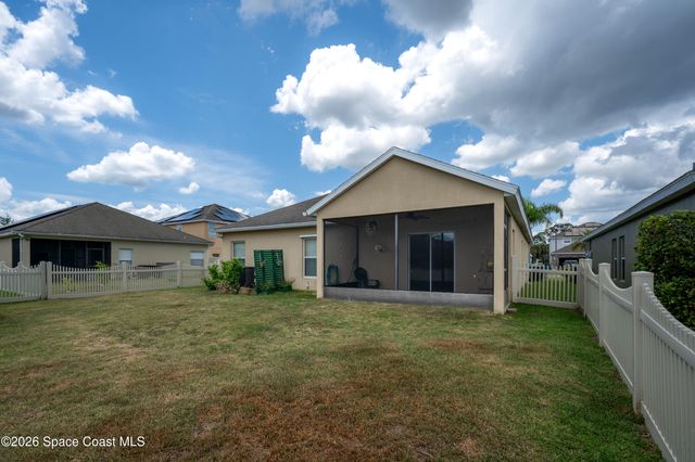 320 Wishing Well Circle SW, Palm Bay, FL 32908
