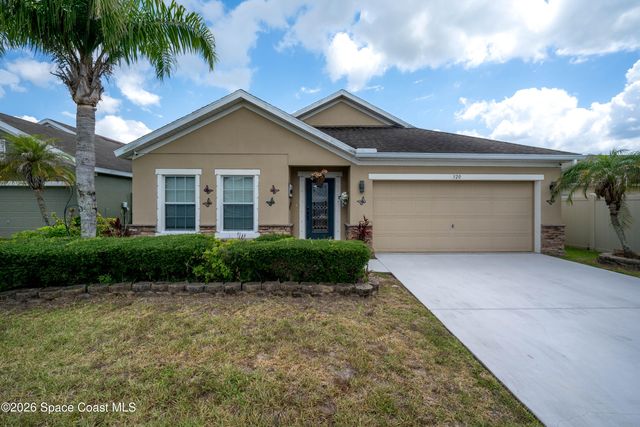 320 Wishing Well Circle SW, Palm Bay, FL 32908