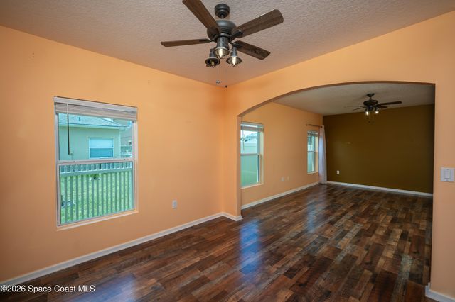 320 Wishing Well Circle SW, Palm Bay, FL 32908