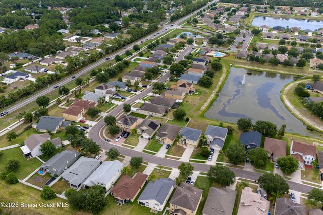 320 Wishing Well Circle SW, Palm Bay, FL 32908