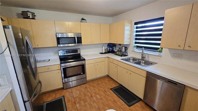6146 SW 25th Street, Miramar, FL 33023