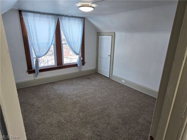 1268 Pondview Avenue, Akron, OH 44305