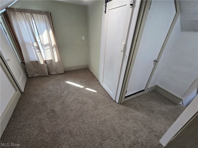 1268 Pondview Avenue, Akron, OH 44305