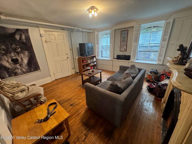 324 Hudson Avenue, Albany, NY 12210