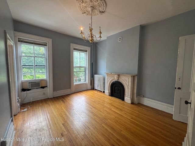 324 Hudson Avenue, Albany, NY 12210