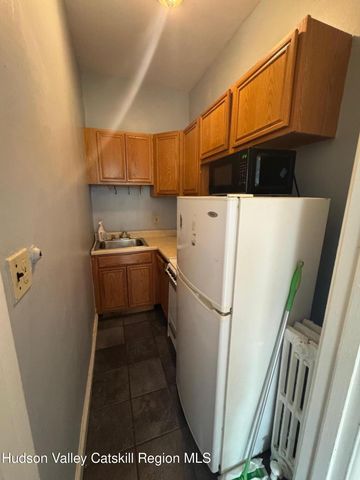 324 Hudson Avenue, Albany, NY 12210