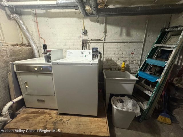 324 Hudson Avenue, Albany, NY 12210