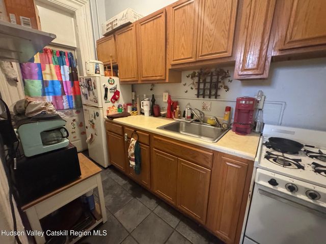 324 Hudson Avenue, Albany, NY 12210