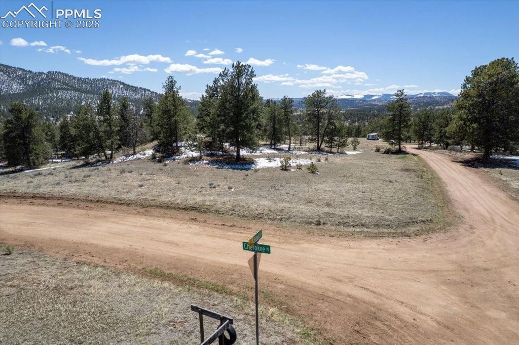 70 Sioux Circle, Florissant, CO 80816 — photo 2