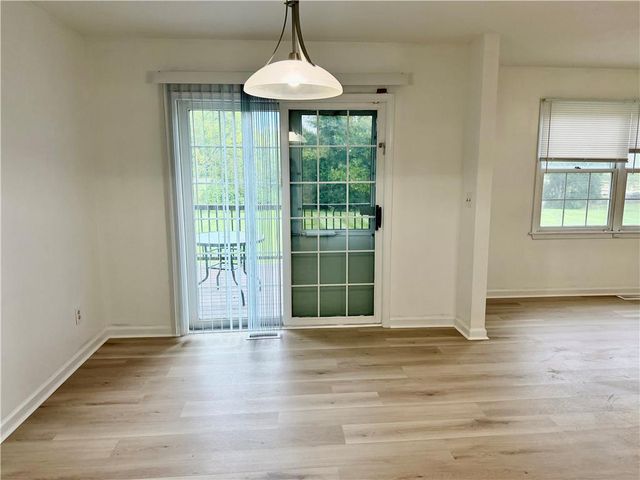 7813 Cross Creek Circle, Upper Macungie Twp, PA 18031