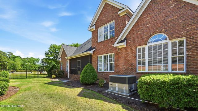 2025 Cornerstone Drive, Winterville, NC 28590