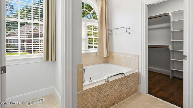 2025 Cornerstone Drive, Winterville, NC 28590