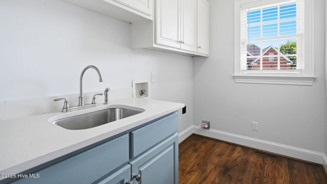 2025 Cornerstone Drive, Winterville, NC 28590