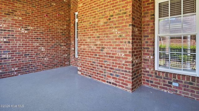 2025 Cornerstone Drive, Winterville, NC 28590