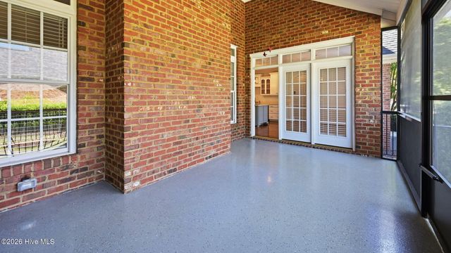 2025 Cornerstone Drive, Winterville, NC 28590