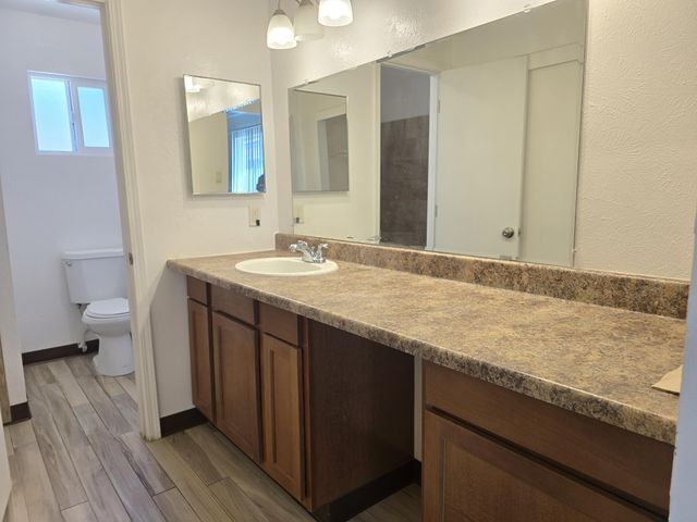 1337 Lucretia Street SW, Albuquerque, NM 87121