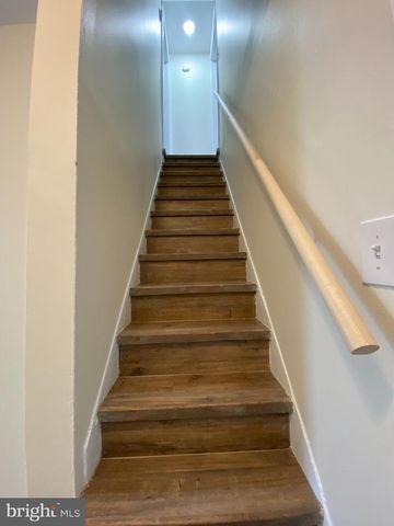 220 PEARL ST, Norristown, PA 19401