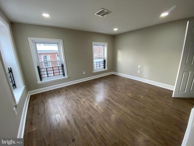 220 PEARL ST, Norristown, PA 19401