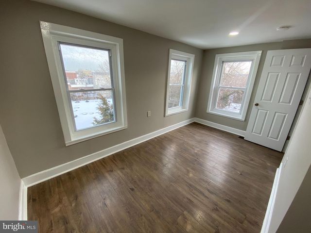 220 PEARL ST, Norristown, PA 19401