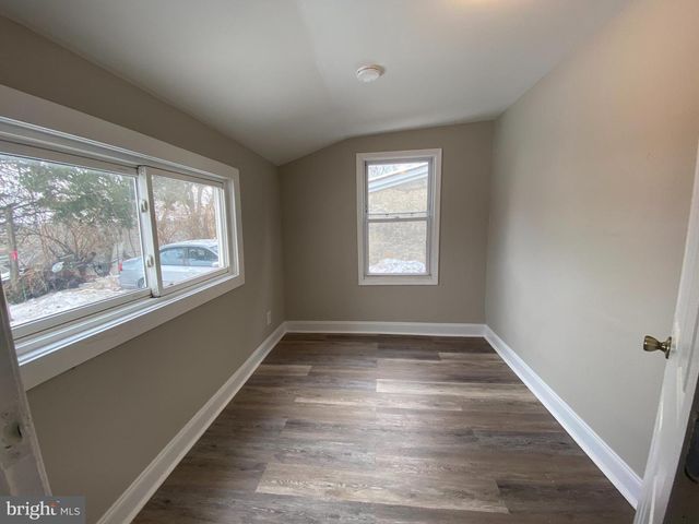 220 PEARL ST, Norristown, PA 19401