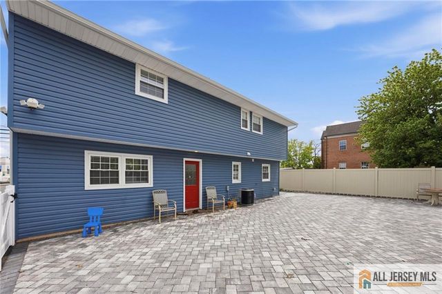 1084 Stelton Road, Piscataway, NJ 08854