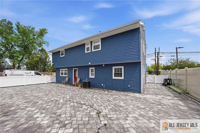 1084 Stelton Road, Piscataway, NJ 08854