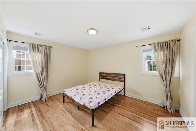 1084 Stelton Road, Piscataway, NJ 08854