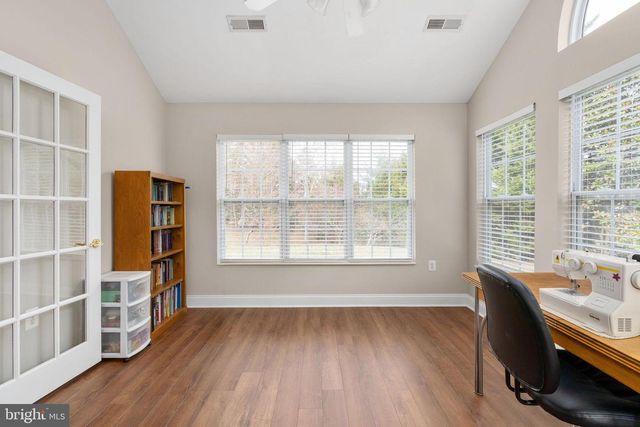 6357 AUTUMN LEAF CIR, Fredericksburg, VA 22407