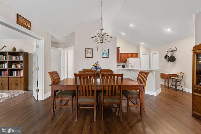 6357 AUTUMN LEAF CIR, Fredericksburg, VA 22407