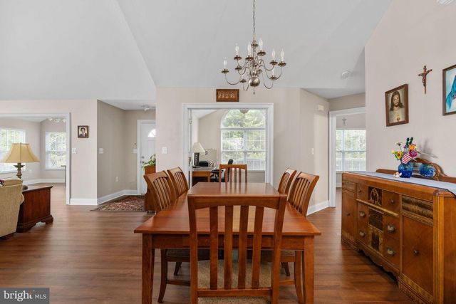 6357 AUTUMN LEAF CIR, Fredericksburg, VA 22407