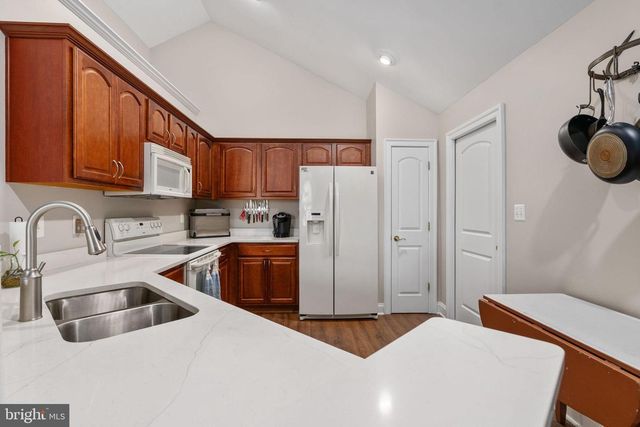 6357 AUTUMN LEAF CIR, Fredericksburg, VA 22407