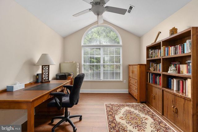 6357 AUTUMN LEAF CIR, Fredericksburg, VA 22407